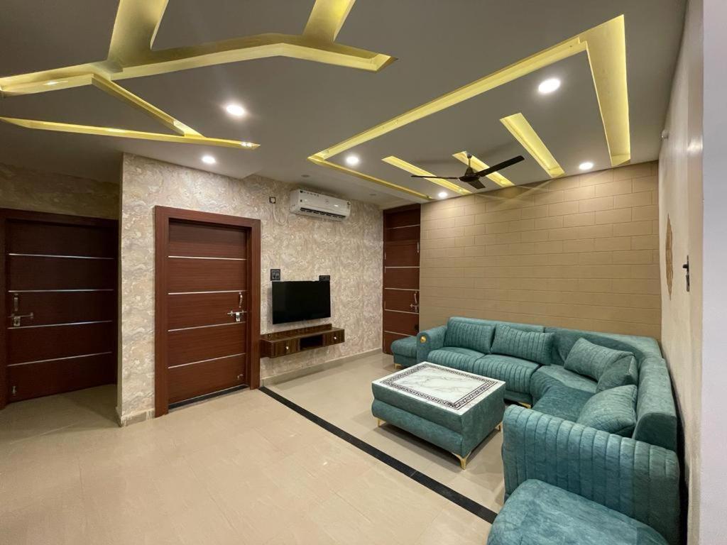 Sunrays - Unique 3Bhk In The Heart Of The City Gwalior Exterior foto